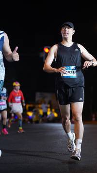 BIB: 2936
                            <button type="button" onclick="openModal(23096684)" class="btn btn-primary btn-sm float-right btn-popup" data-toggle="modal" data-target=".modal-high-quality">
                        <i class="fas fa-shopping-cart"></i> Add to Cart
                    </button>
                                            <button type="button" onclick="isThisMe(23096684, true)" class="btn btn-success btn-sm float-right btn-popup btn-isme hidden" data-toggle="tooltip" data-placement="bottom" title="นี่คือรูปของคุณใช่ไหม คลิกที่นี่เพื่อเอาเข้าอัลบั้ม">
                        <i class="fas fa-plus"></i> Add to album
                    </button>
                    <button type="button" onclick="isThisMe(23096684, false)" class="btn btn-warning btn-sm float-right btn-popup btn-isnotme hidden">
                        <i class="fas fa-ban"></i> Remove from album
                    </button>